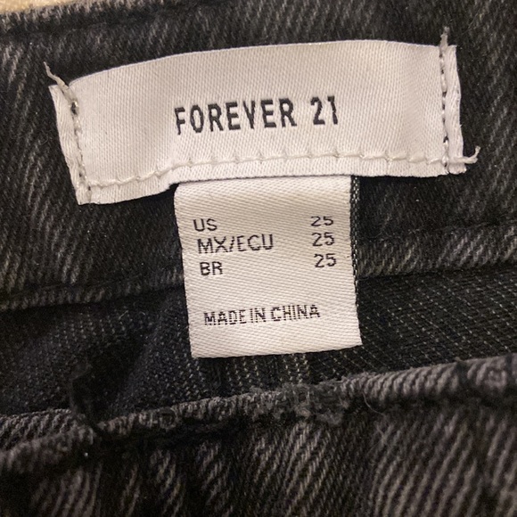 Forever 21, 5 button down black Jeans- US 25 - Picture 2 of 2